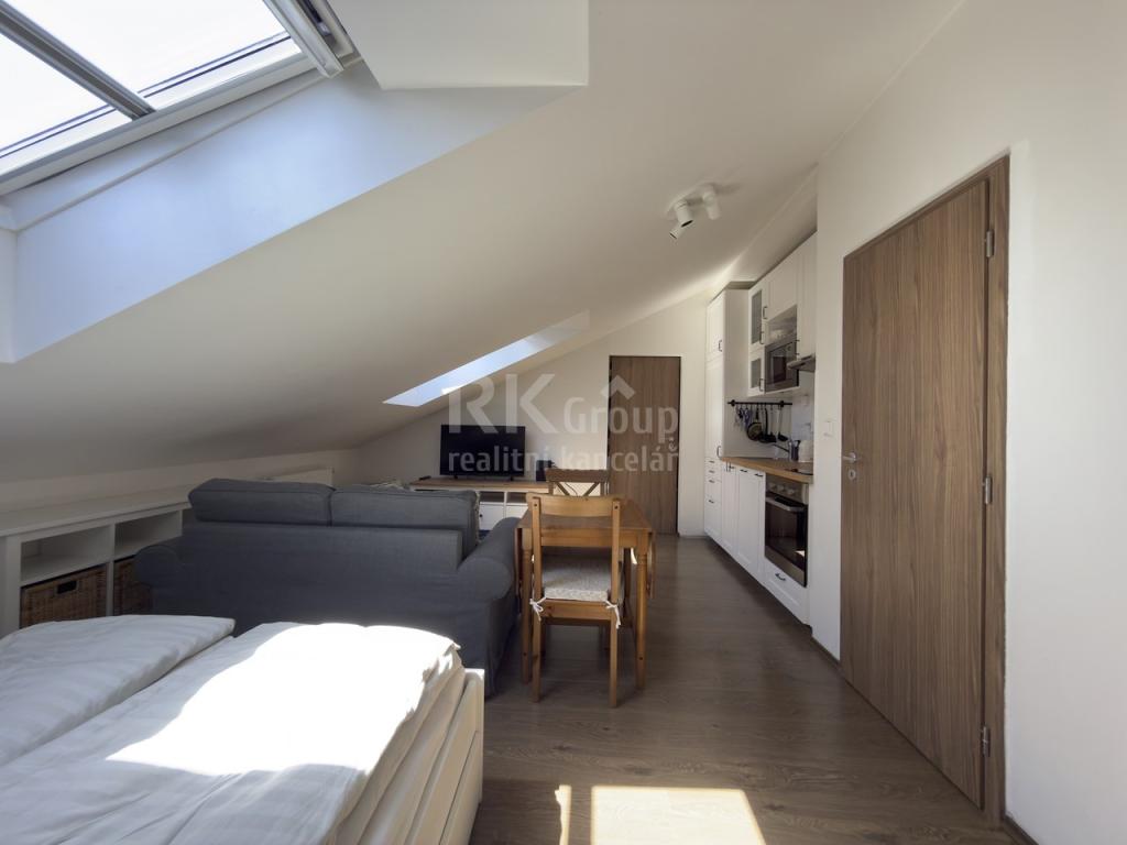 Pronájem bytu 1+kk 40 m2