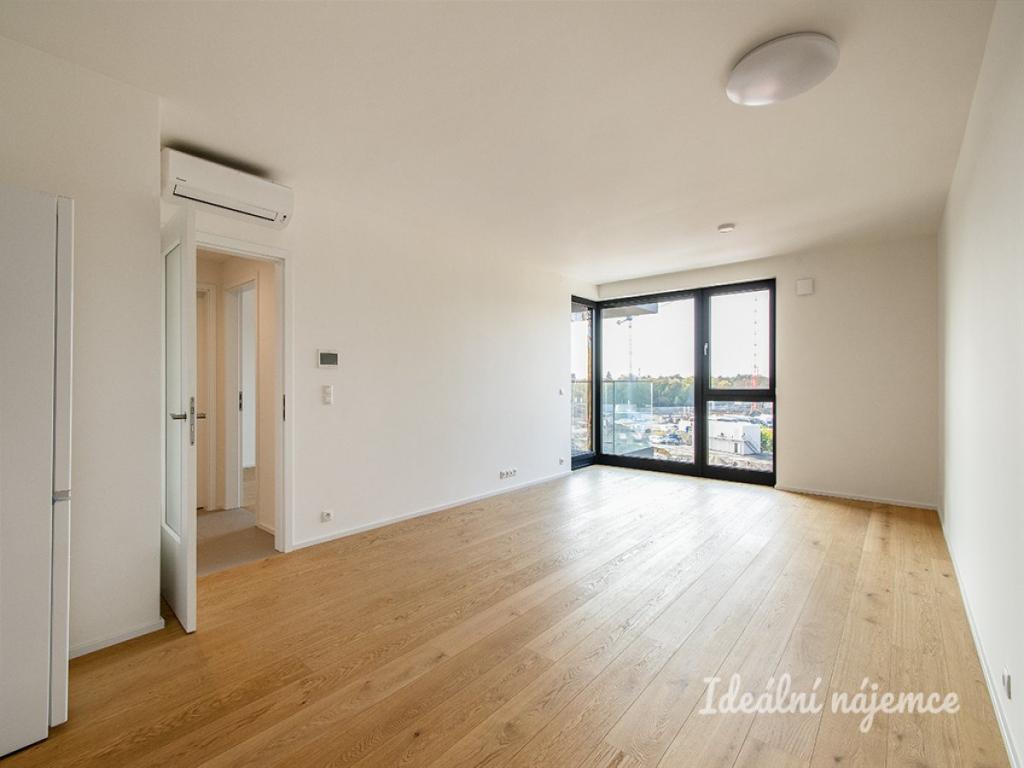 Pronájem bytu 2+kk 60 m2