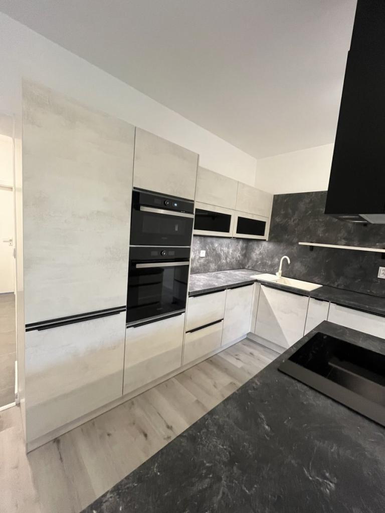 Pronájem bytu 2+kk 64 m2