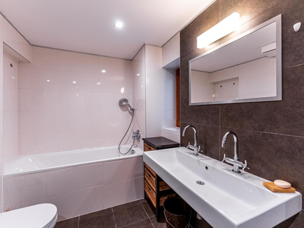 Prodej bytu 5+kk 154 m2, Praha – náhled fotky 6