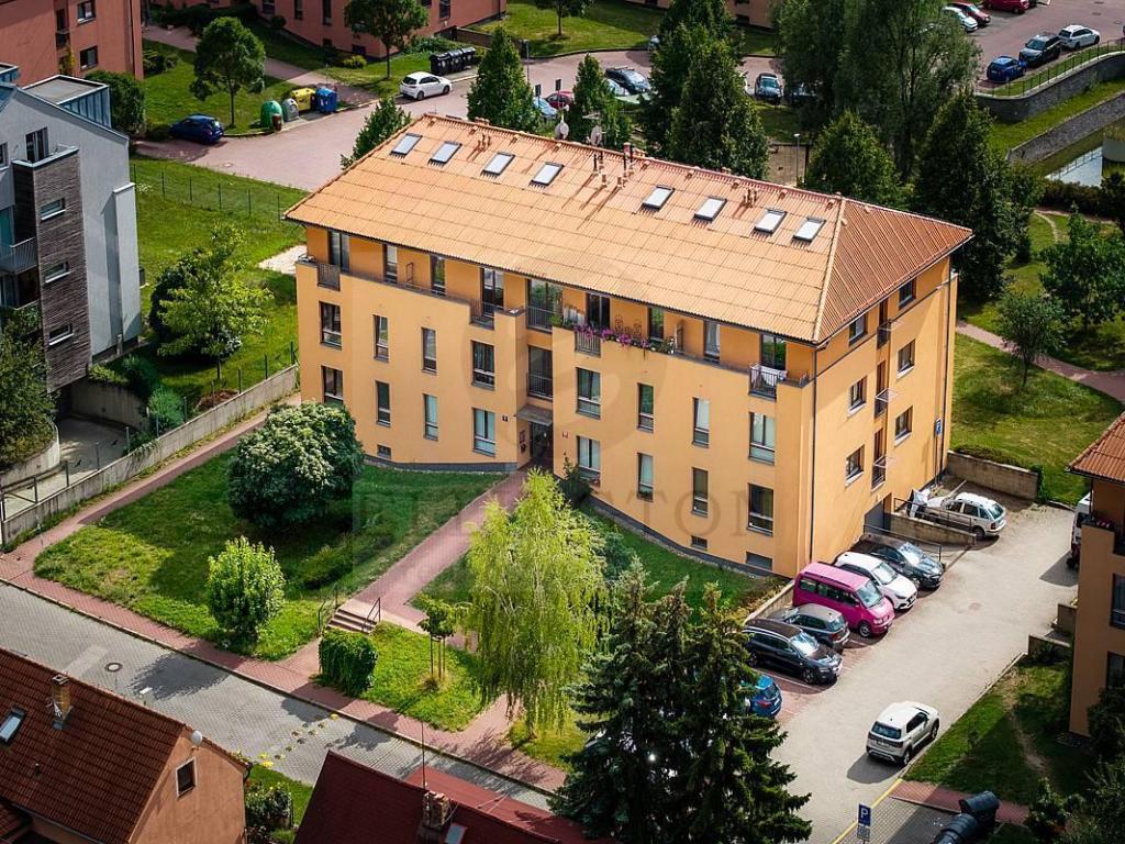 Prodej bytu 2+kk 42 m2, Praha – náhled fotky 18