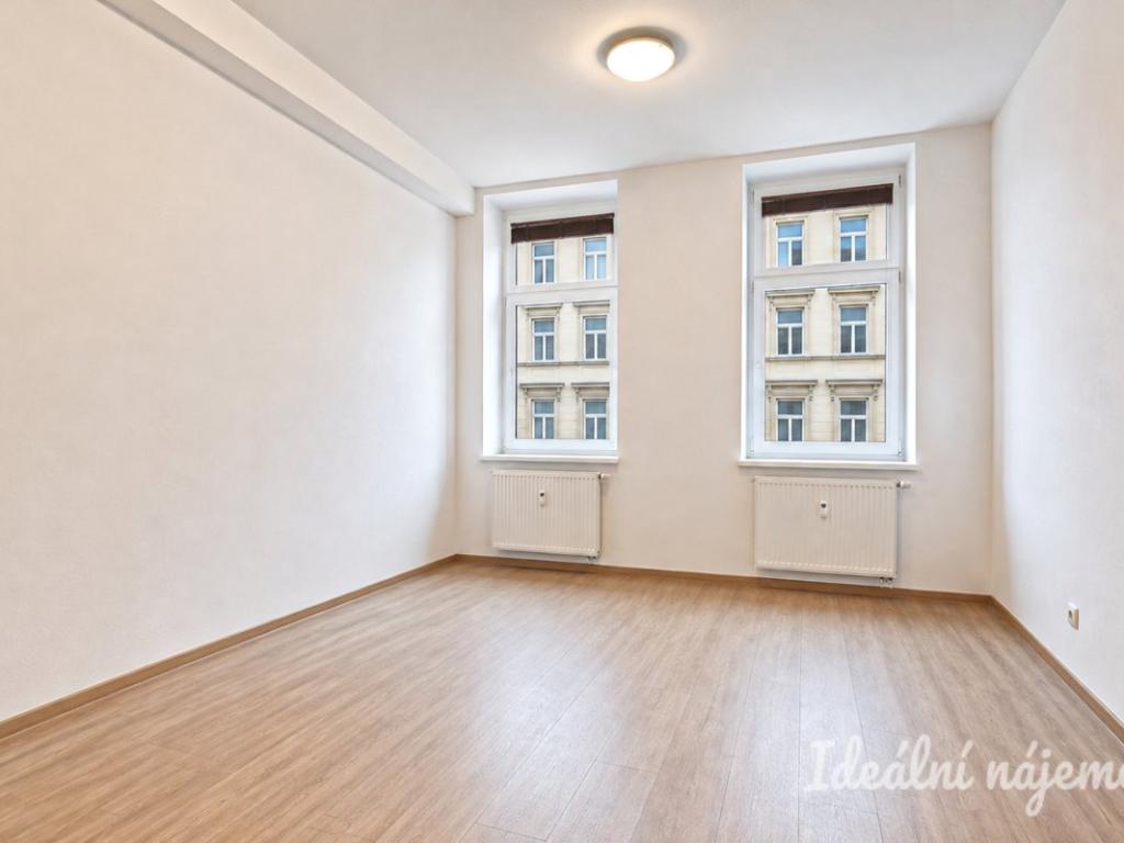 Pronájem bytu 1+1 35 m2