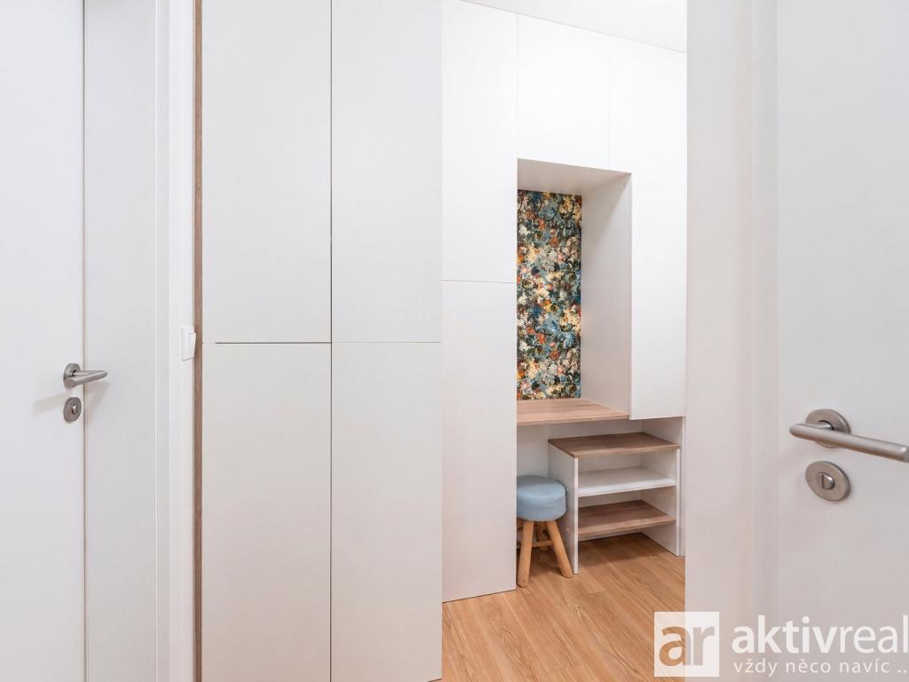 Pronájem bytu 2+kk 48 m2, Vrané nad Vltavou – náhled fotky 8