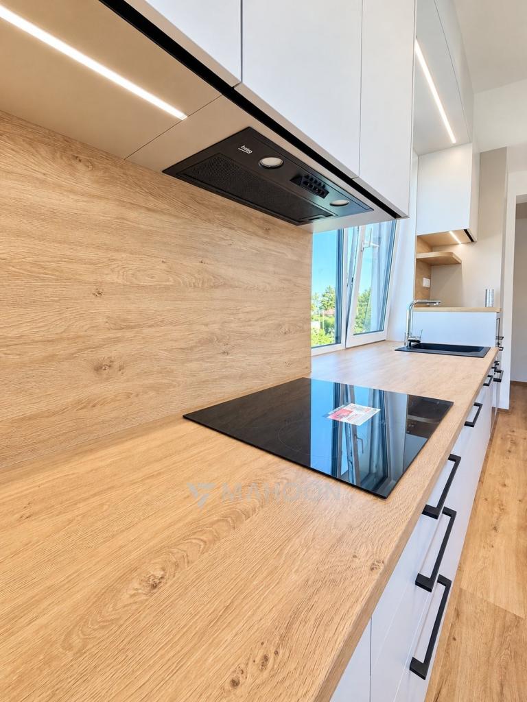 Pronájem bytu 2+kk 64 m2