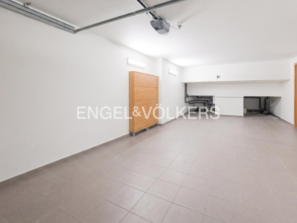 Pronájem domu 351 m2, Praha – náhled fotky 26