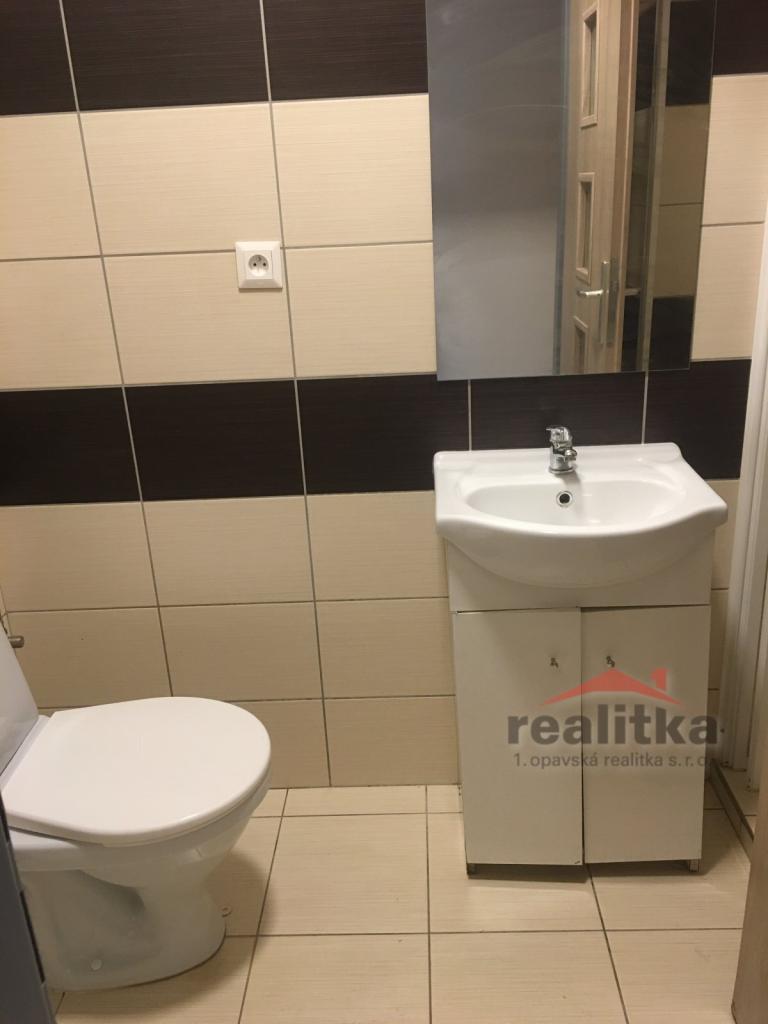 Pronájem bytu 1+kk 27 m2