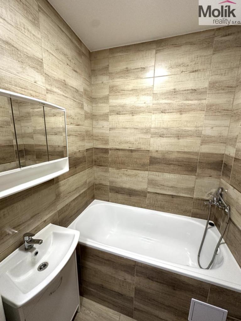 Pronájem bytu 2+1 52 m2, Duchcov – náhled fotky 14