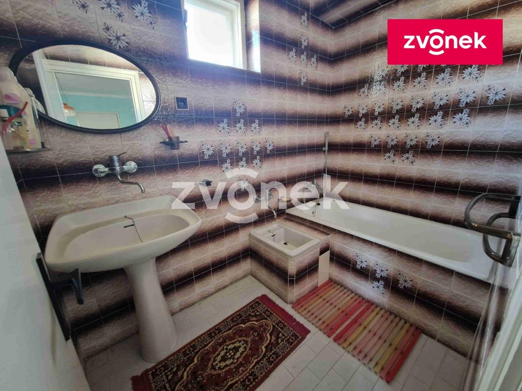 Prodej domu 280 m2, Břestek – náhled fotky 9