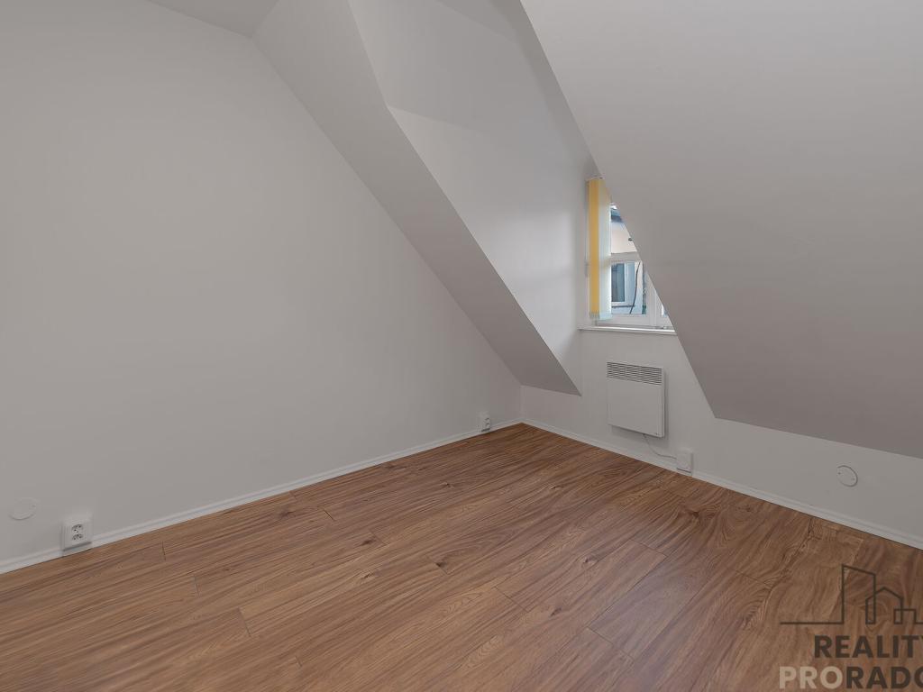 Pronájem bytu 2+kk 56 m2
