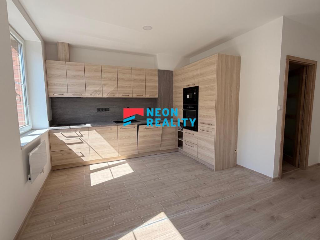 Pronájem bytu 3+kk 78 m2