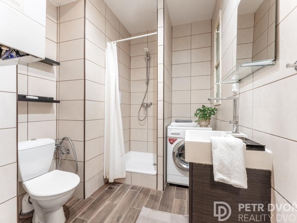 Prodej bytu 3+kk 74 m2, Praha – náhled fotky 11