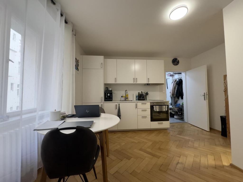 Pronájem bytu 2+kk 40 m2