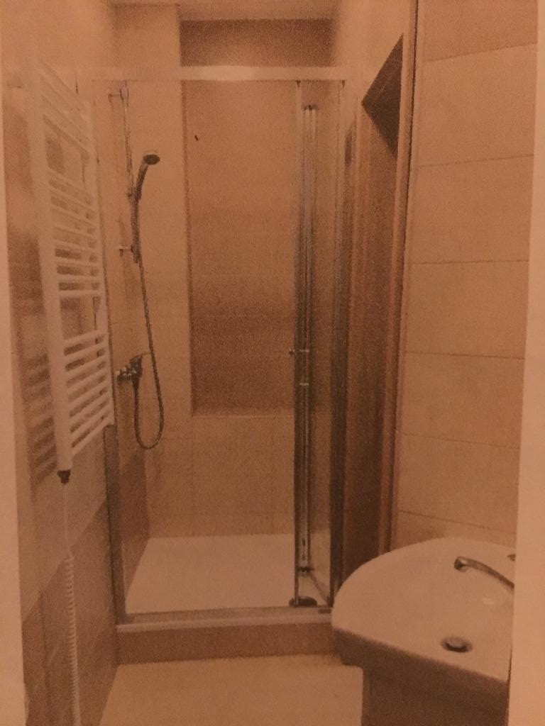 Spolubydleni bytu celý pokoj 56 m2