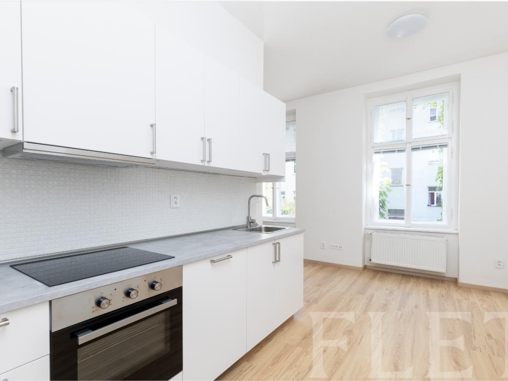 Pronájem bytu 1+kk 33 m2