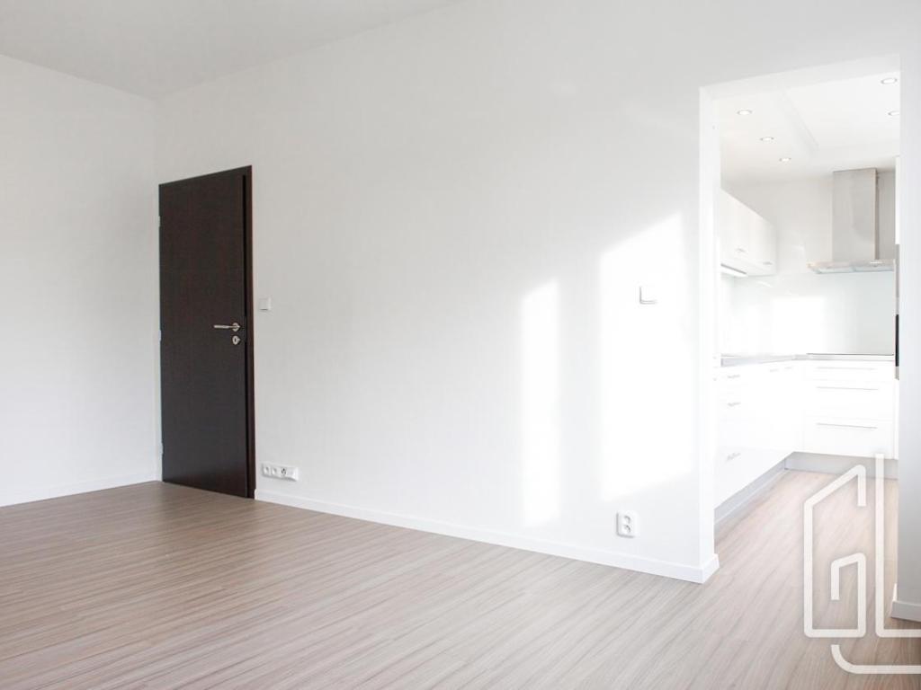 Pronájem bytu 2+1 52 m2