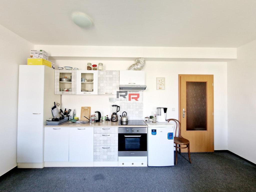 Pronájem bytu 1+kk 35 m2
