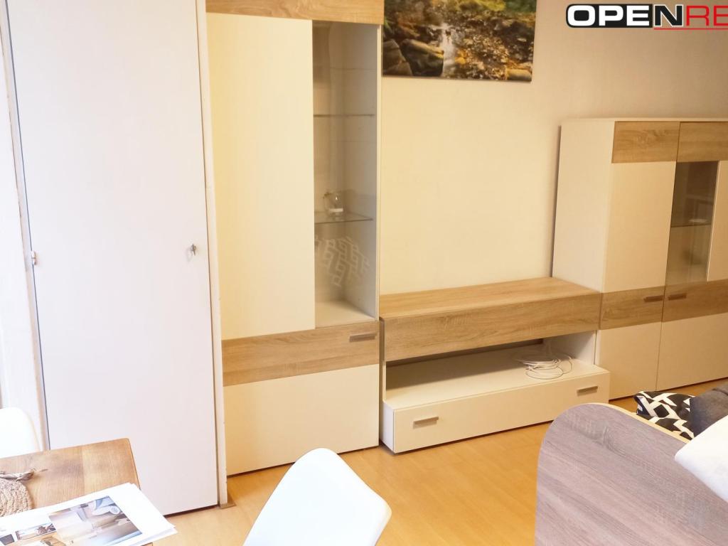 Pronájem 1+kk, Jihlava - Na Kopci, 12500 Kč, 32 m2