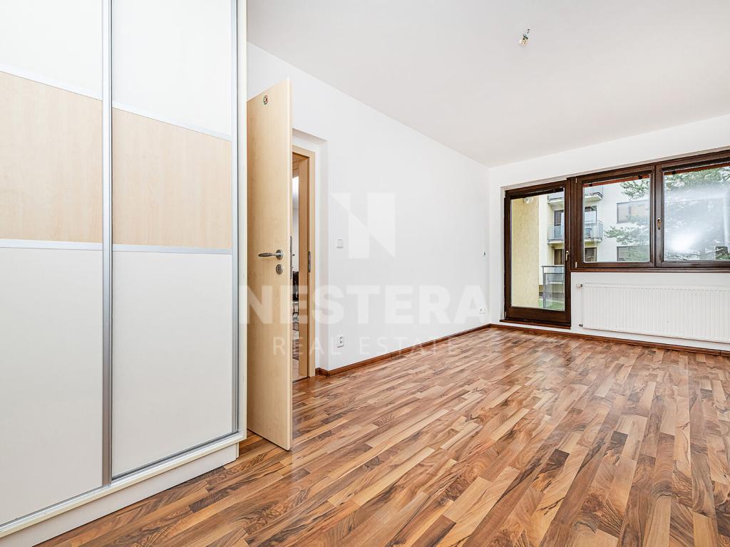 Prodej bytu 3+kk 77 m2, Praha – náhled fotky 11