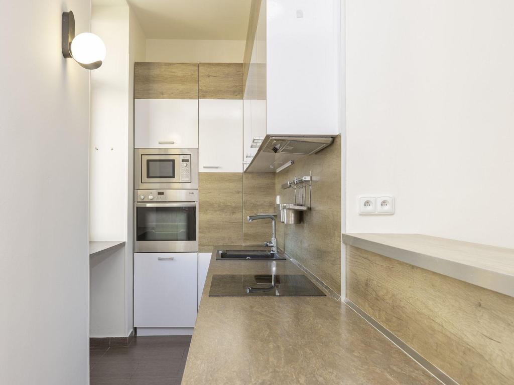 Pronájem bytu 3+kk 95 m2