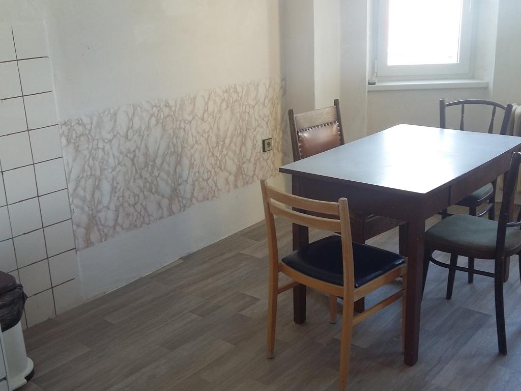 Pronajem bytu 2+1 100 m2