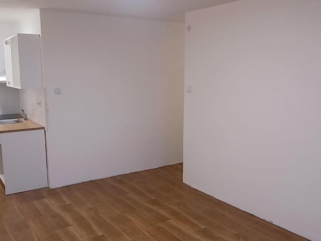 Pronájem bytu 2+kk 42 m2