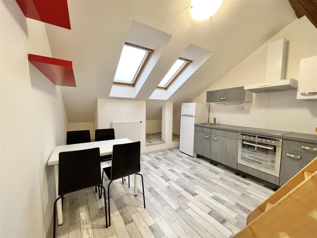 Pronájem bytu 2+kk 66 m2