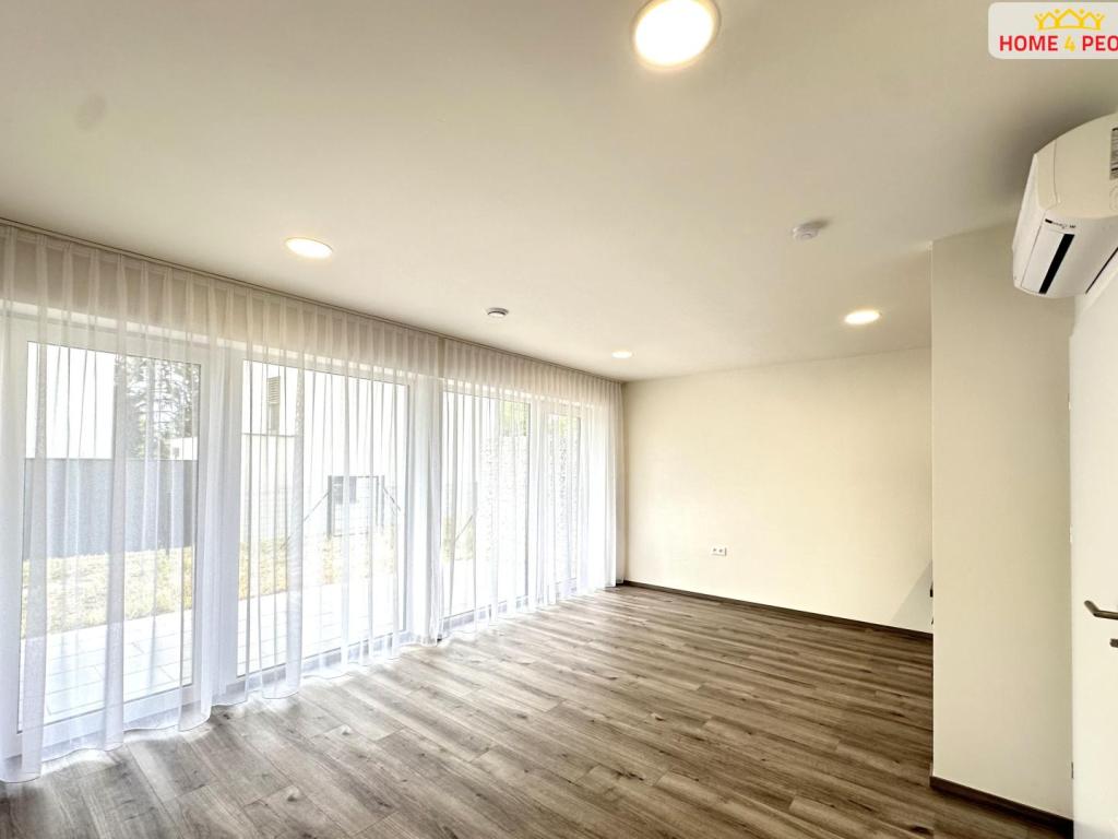 Pronájem bytu 1+kk 35 m2