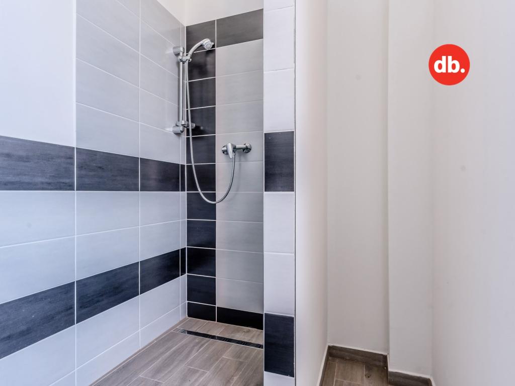 Prodej domu 750 m2, Chodov – náhled fotky 24