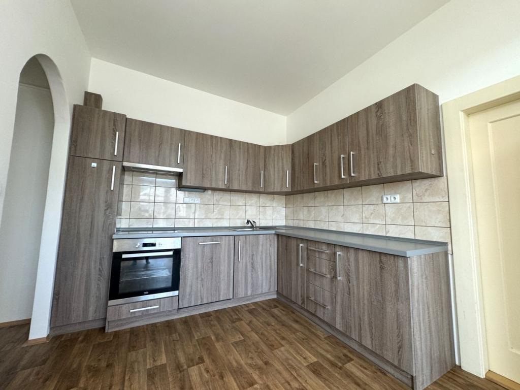 Pronájem bytu 3+1 80 m2