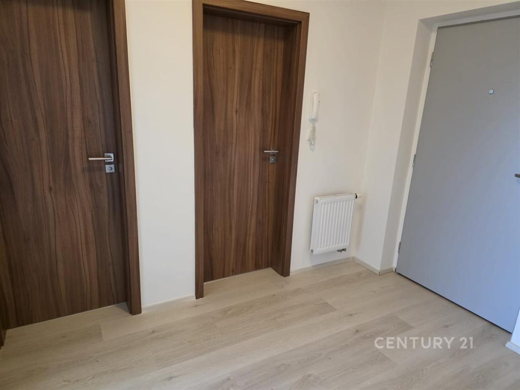 Pronájem bytu 2+kk 59 m2, Černošice – náhled fotky 21