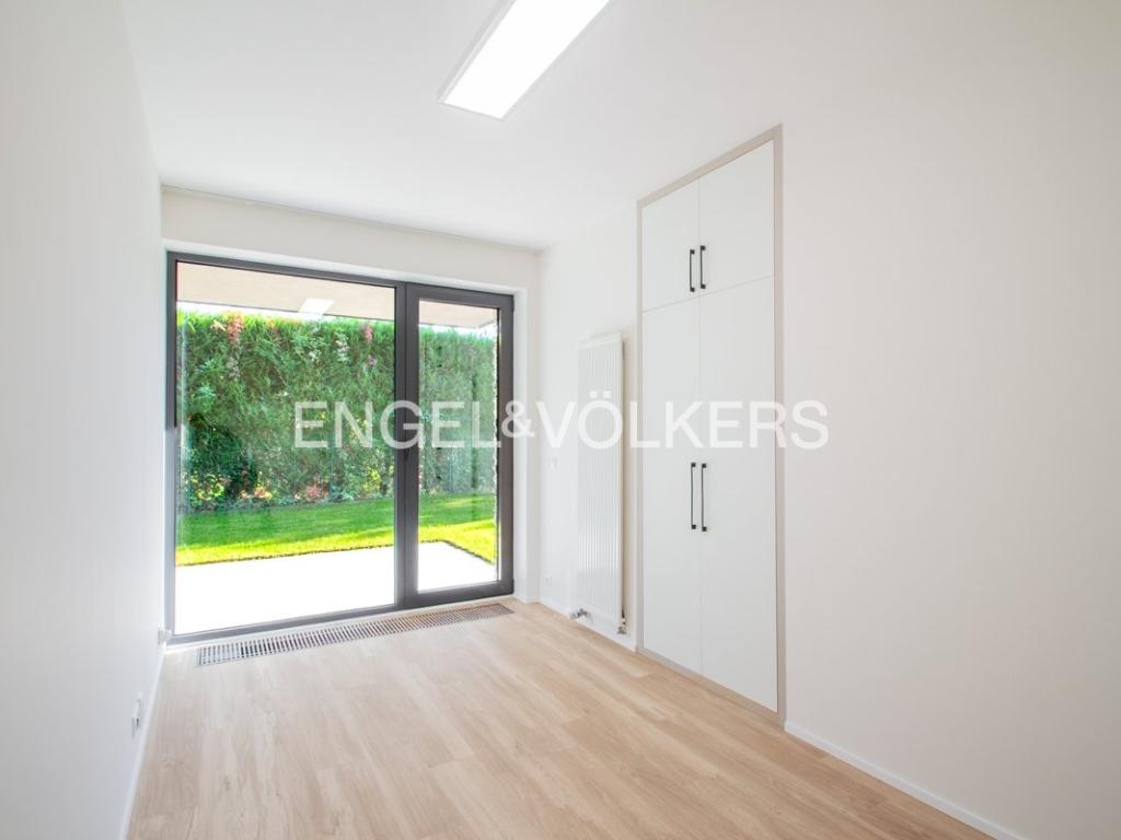 Pronájem bytu 5+kk 139 m2