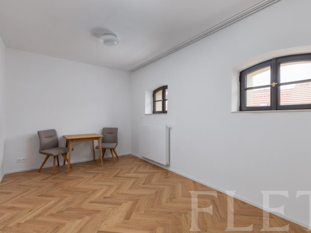 Pronájem bytu 1+kk 26 m2