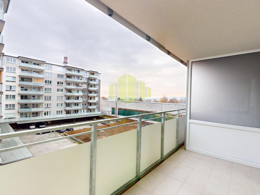 Pronájem bytu 1+kk 34 m2, Olomouc – náhled fotky 12