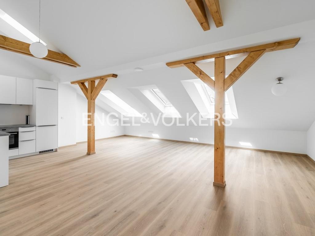Pronájem bytu 3+kk 98 m2