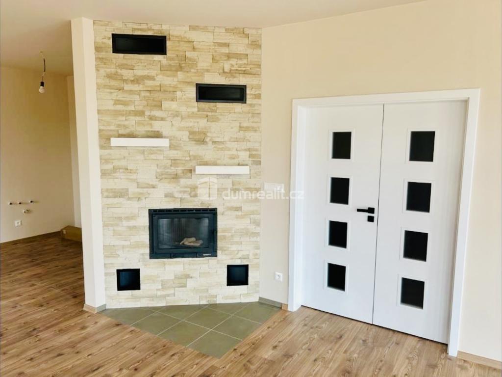 Prodej domu 120 m2, Zvěstov – náhled fotky 11