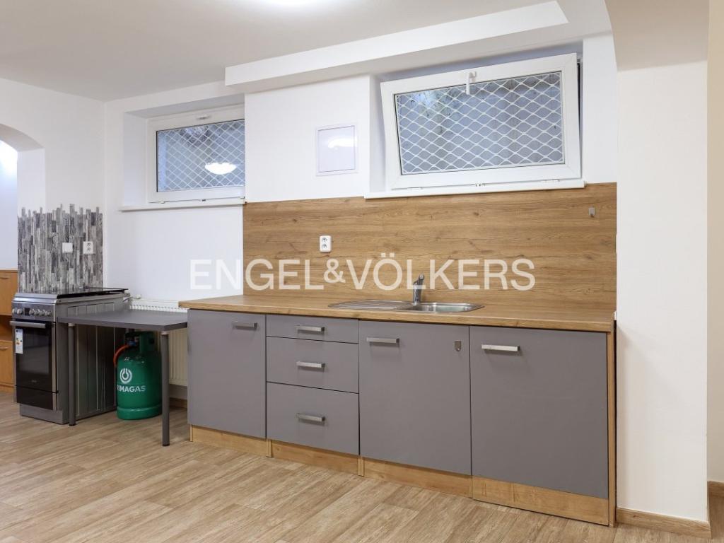 Pronájem bytu 3+kk 88 m2
