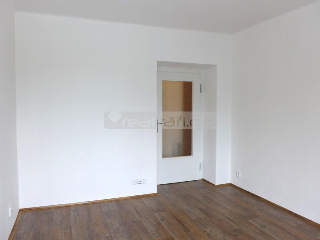 Pronájem bytu 1+kk 30 m2
