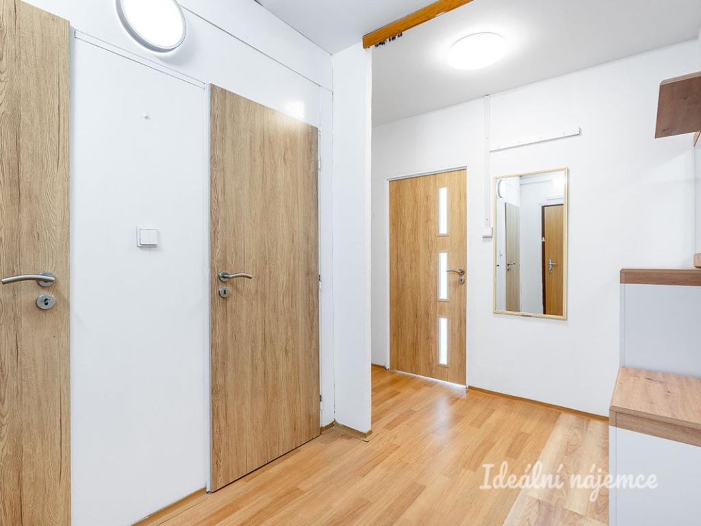 Pronájem bytu 2+kk 42 m2, Praha – náhled fotky 6