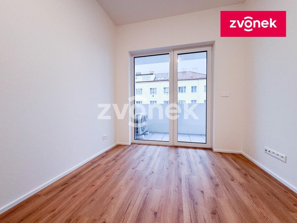 Pronájem bytu 2+kk 55 m2, Brno – náhled fotky 12