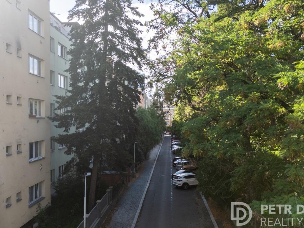 Prodej bytu 2+kk 40 m2, Praha – náhled fotky 18