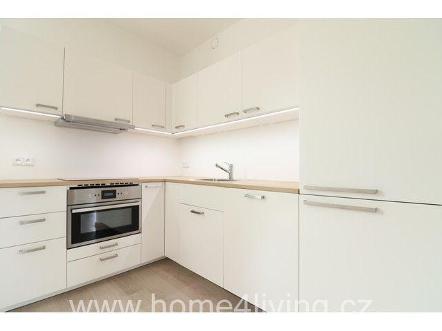 Pronájem bytu 3+kk 75 m2