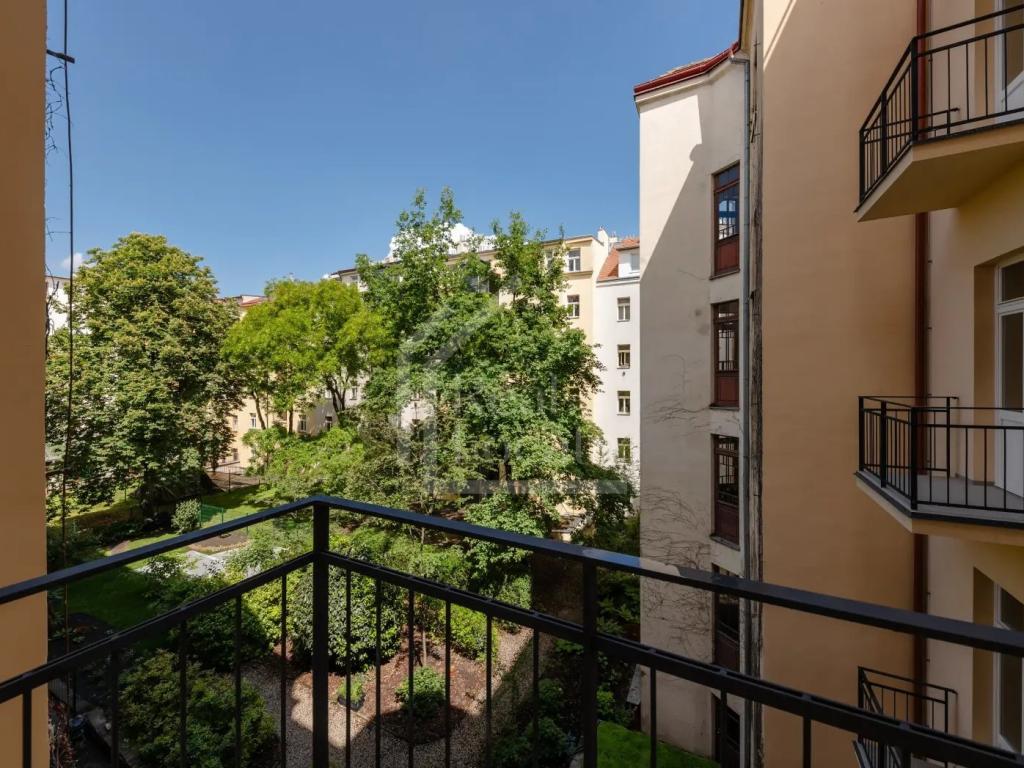 Pronájem bytu 1+kk 30 m2