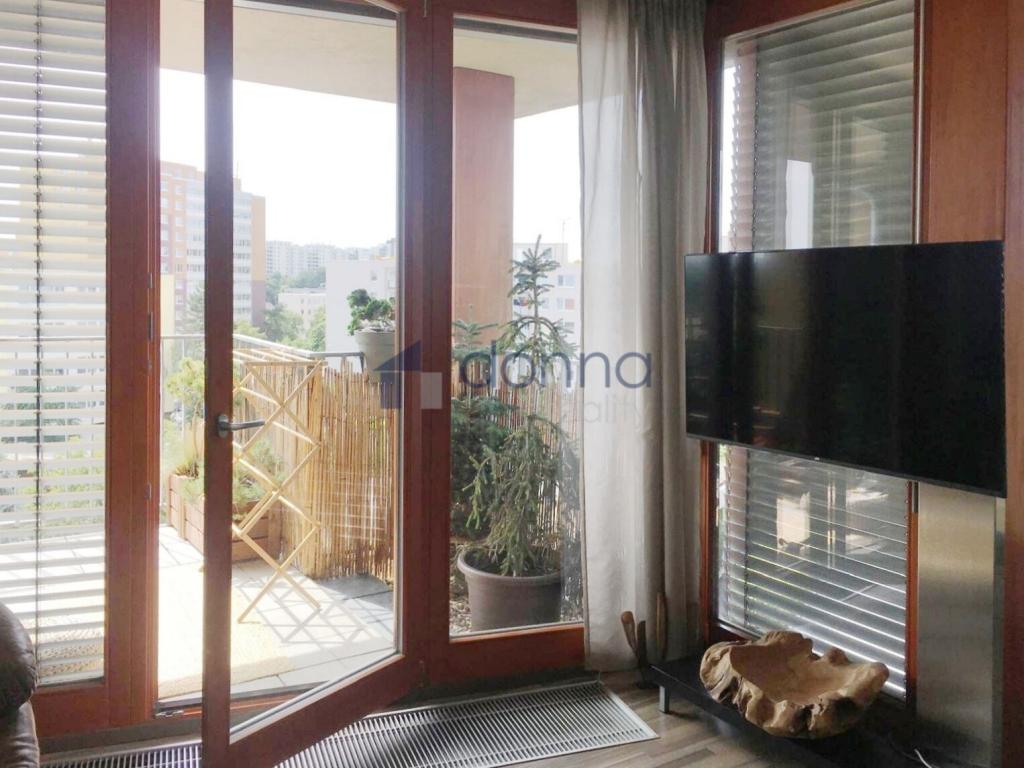 Pronájem bytu 2+kk 70 m2