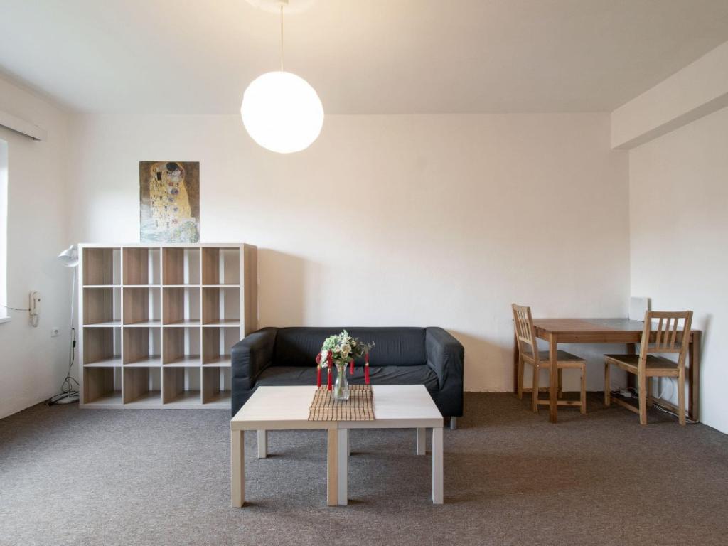 Pronájem bytu 2+kk 40 m2