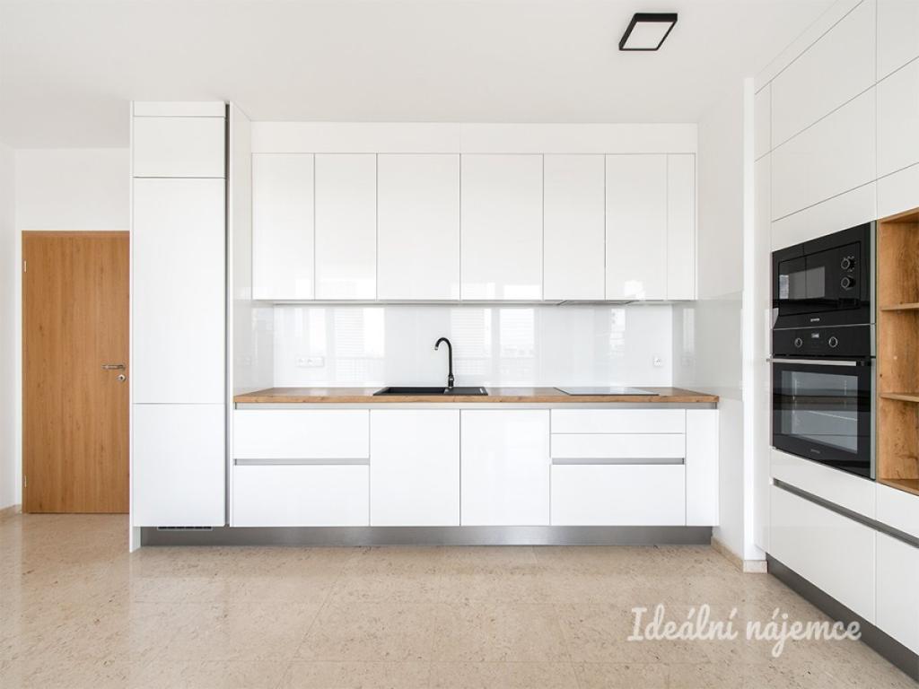 Pronájem bytu 2+kk 59 m2