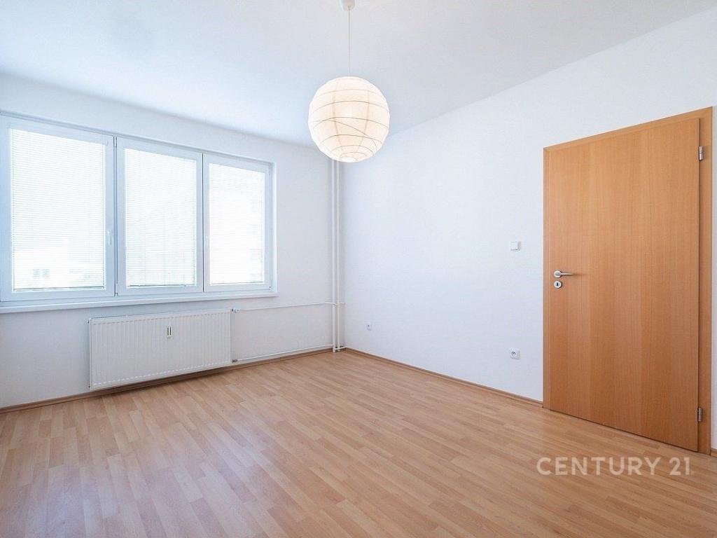 Pronájem bytu 2+1 56 m2