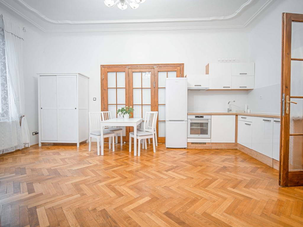 Pronajem bytu 2+kk 50 m2