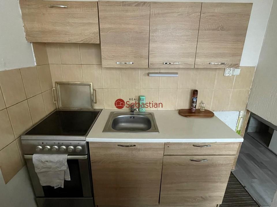 Pronájem bytu 1+1 35 m2