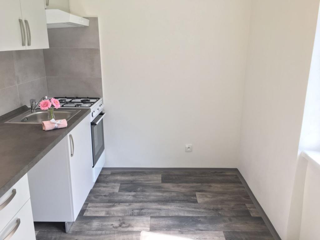 Pronájem bytu 1+1 35 m2