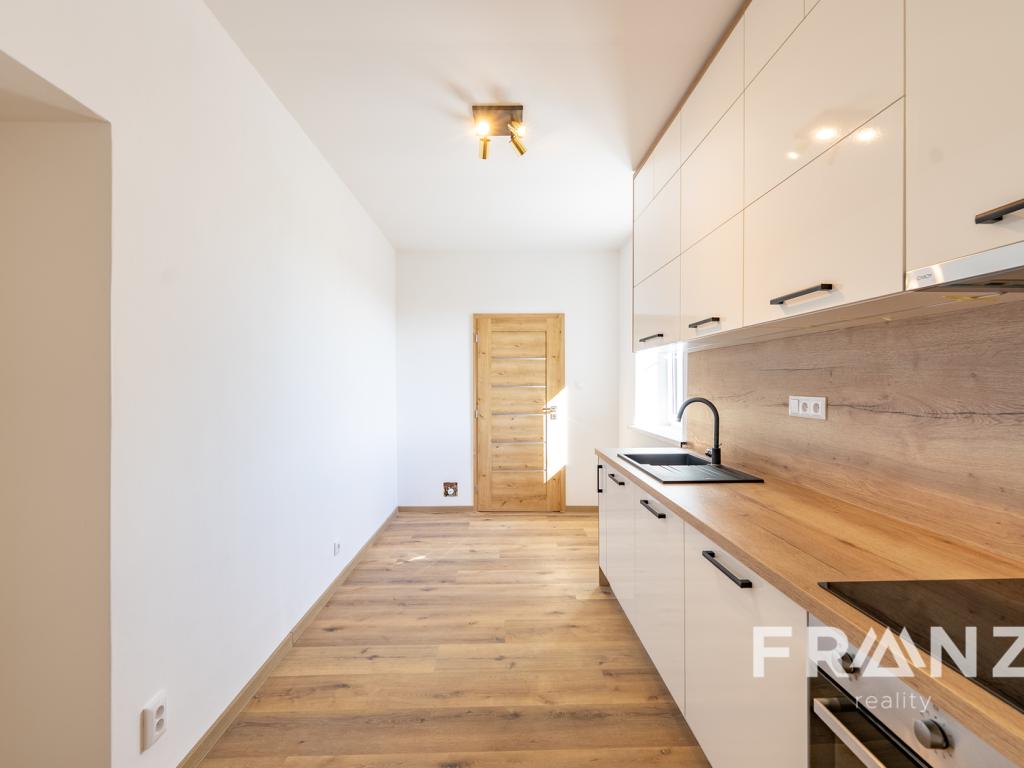 Pronájem bytu 3+1 94 m2